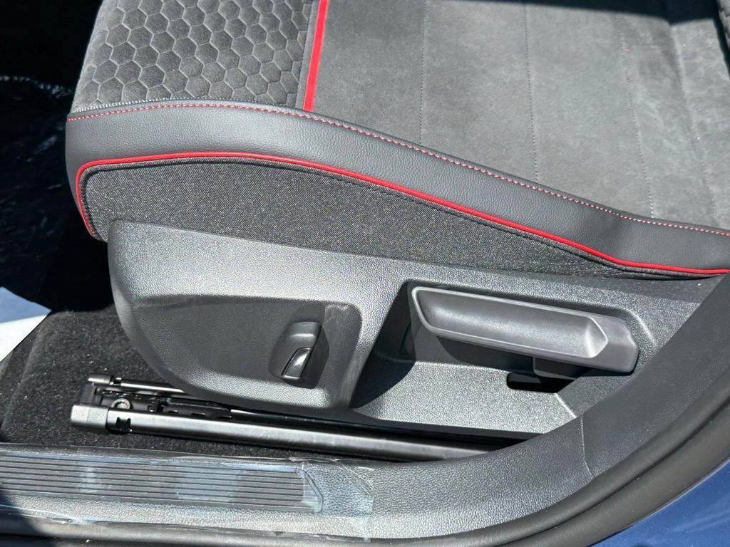 new 2025 Volkswagen Golf GTI car, priced at $39,455