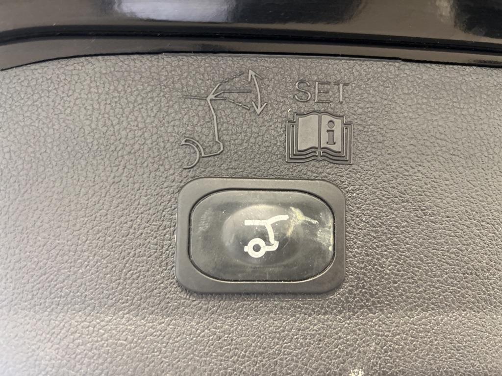 used 2015 Ford Escape car, priced at $7,885