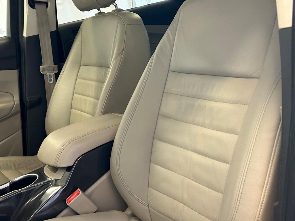 used 2015 Ford Escape car, priced at $7,500