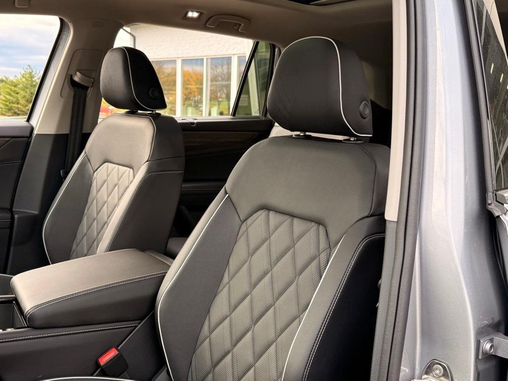 new 2026 Volkswagen Atlas car, priced at $54,474