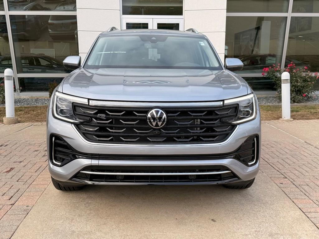 new 2026 Volkswagen Atlas car, priced at $54,474