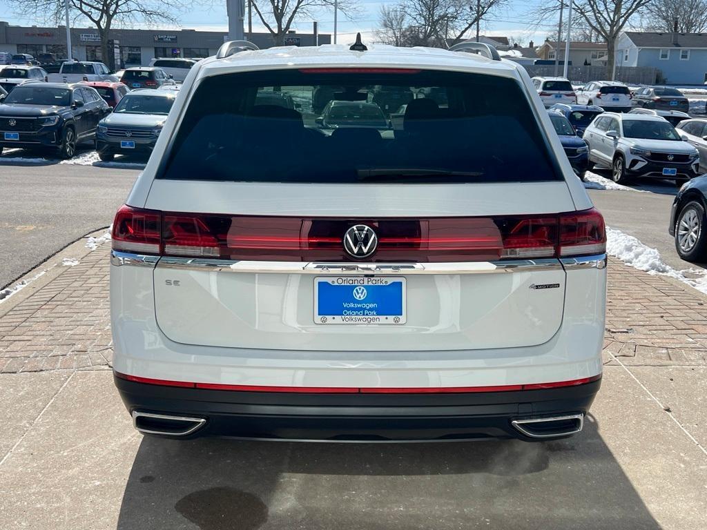 new 2025 Volkswagen Atlas car, priced at $39,006