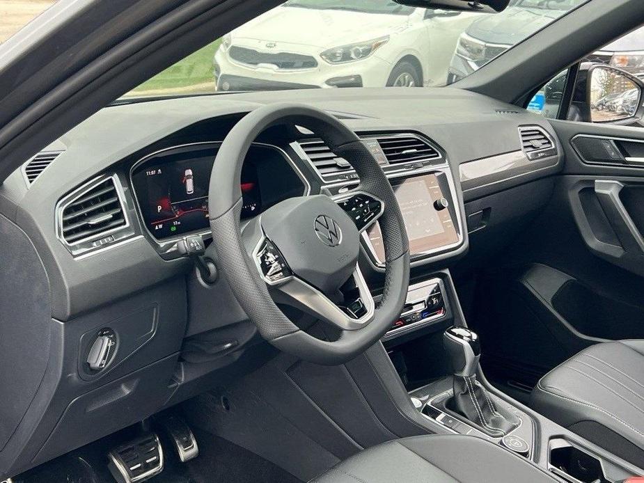 new 2024 Volkswagen Tiguan car, priced at $32,852