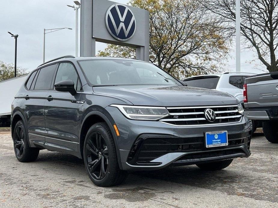 new 2024 Volkswagen Tiguan car, priced at $32,852