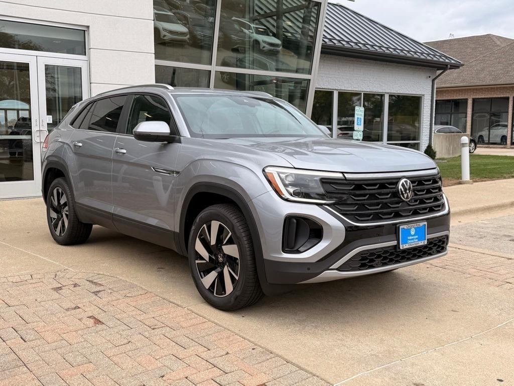 new 2026 Volkswagen Atlas Cross Sport car, priced at $45,703
