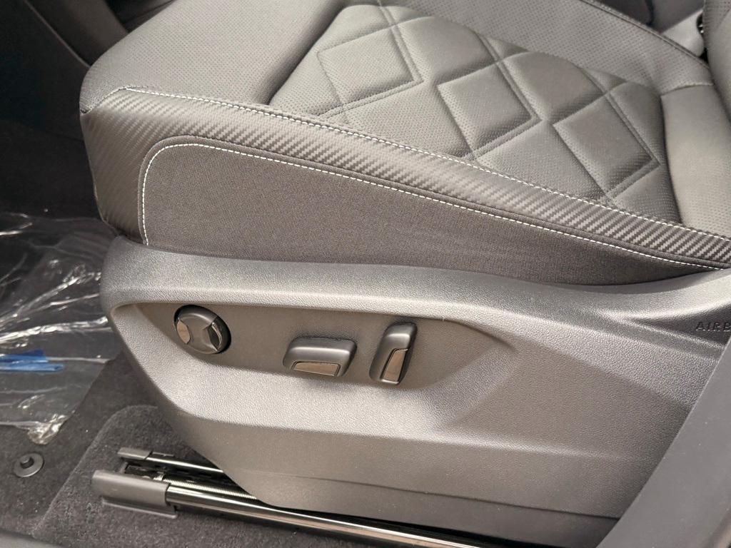 new 2026 Volkswagen Atlas Cross Sport car, priced at $45,703