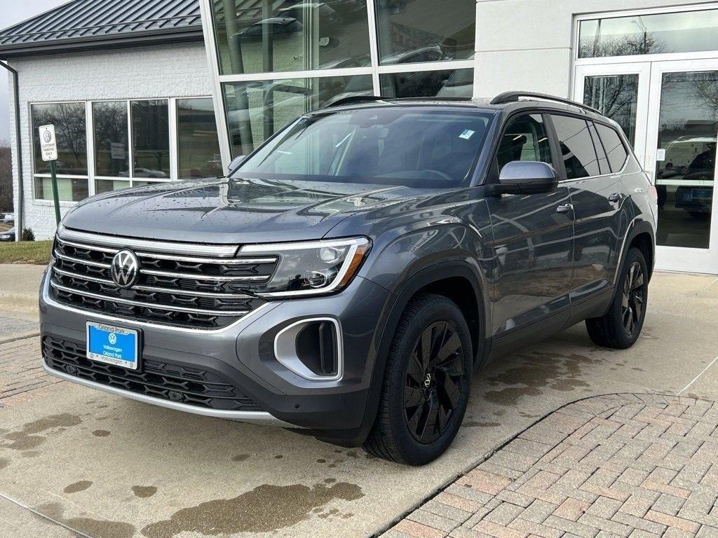 new 2025 Volkswagen Atlas car, priced at $45,293