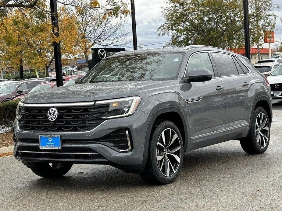 new 2025 Volkswagen Atlas Cross Sport car, priced at $51,699