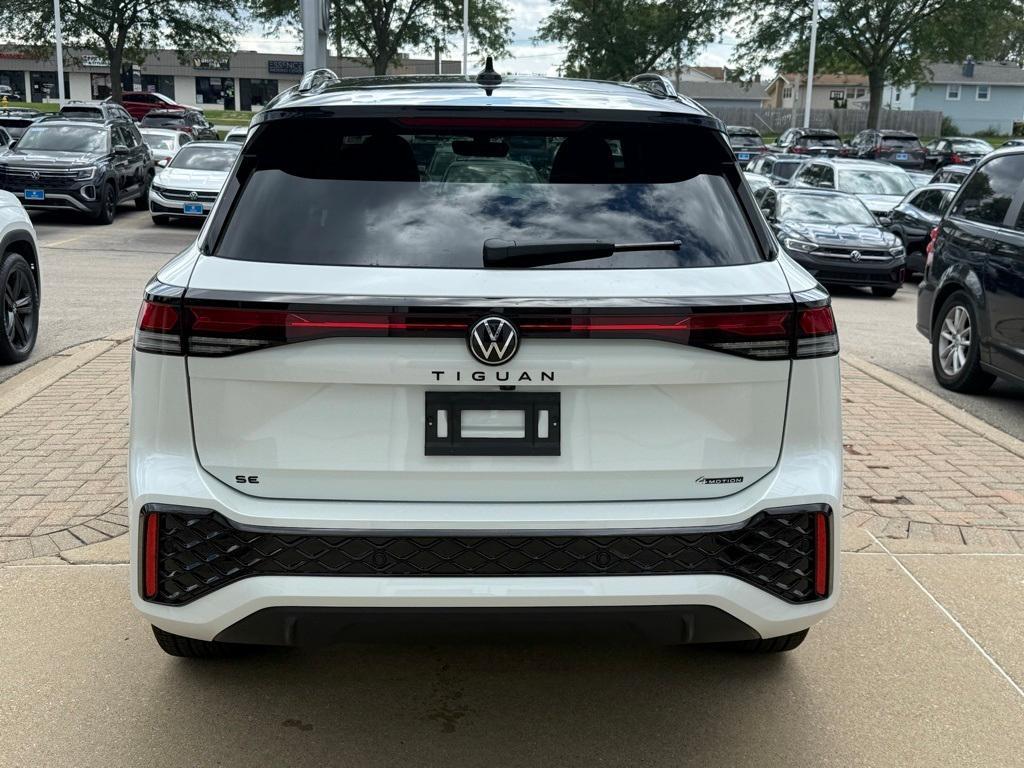 new 2025 Volkswagen Tiguan car, priced at $38,615