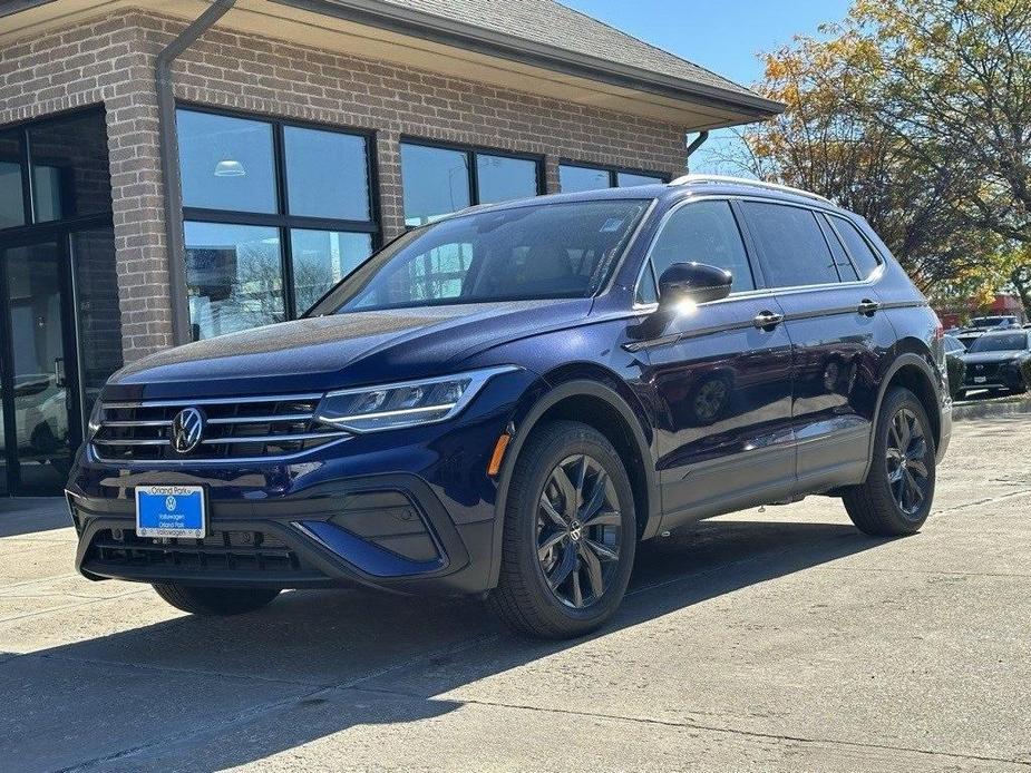 new 2024 Volkswagen Tiguan car, priced at $31,902