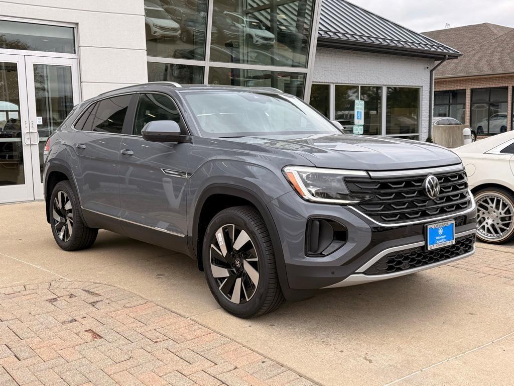 new 2026 Volkswagen Atlas Cross Sport car, priced at $49,162