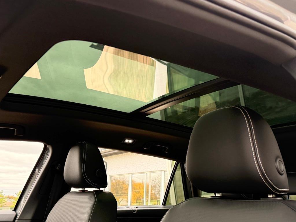 new 2026 Volkswagen Atlas Cross Sport car, priced at $49,162