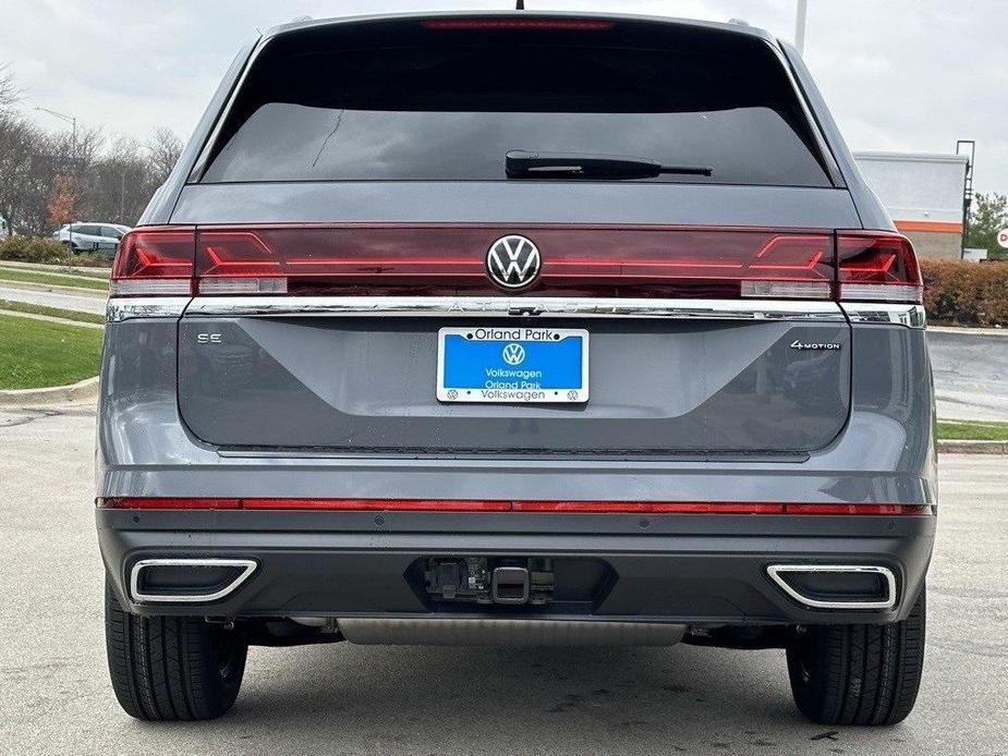 new 2025 Volkswagen Atlas car, priced at $44,748