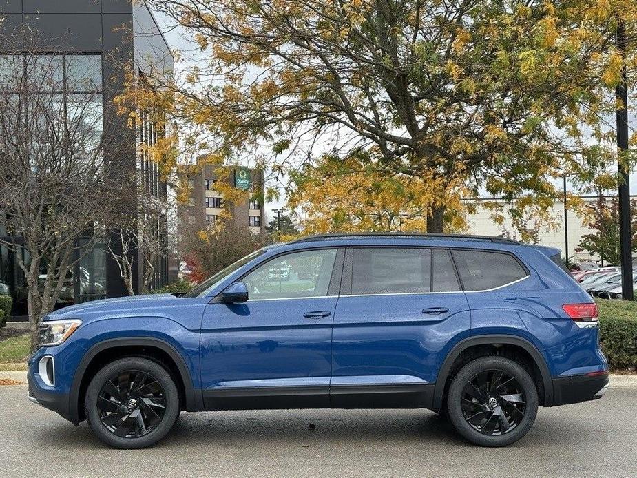 new 2025 Volkswagen Atlas car, priced at $45,073