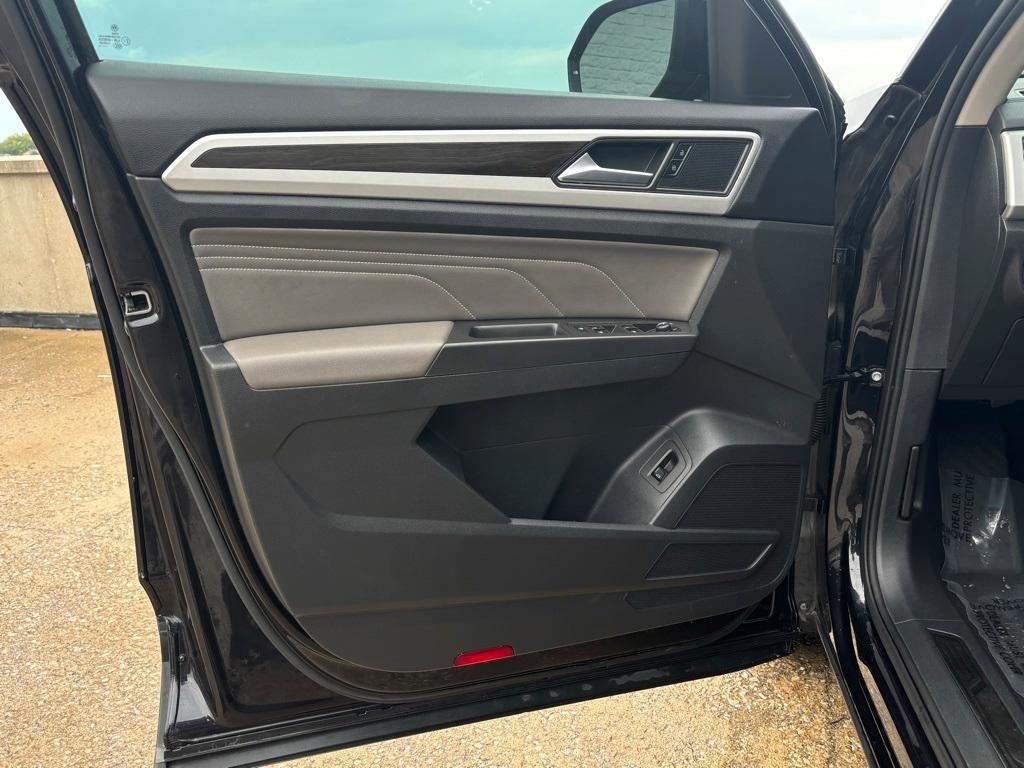 used 2023 Volkswagen Atlas car, priced at $26,449