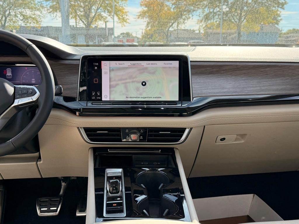 new 2025 Volkswagen Atlas car, priced at $49,598