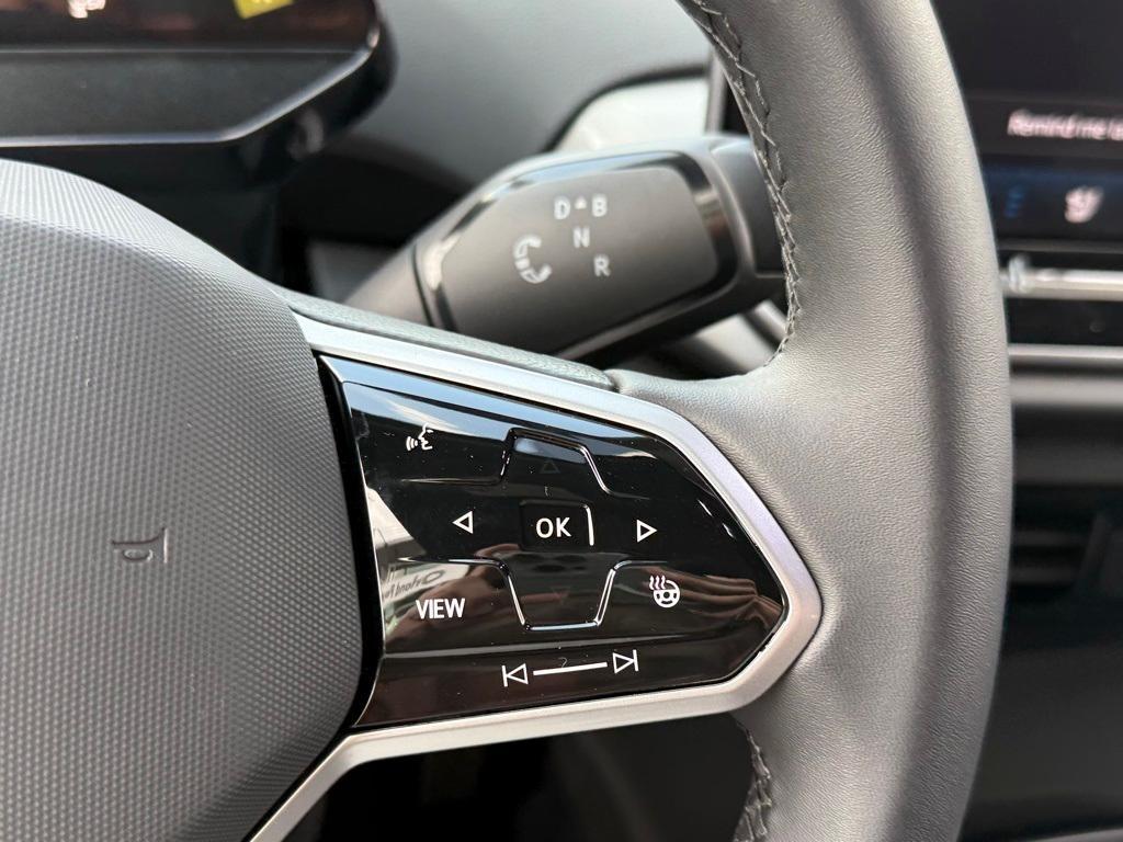 new 2025 Volkswagen ID.4 car, priced at $54,757