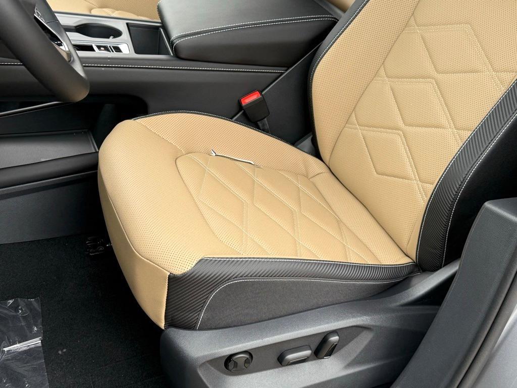 new 2025 Volkswagen Atlas Cross Sport car, priced at $37,634