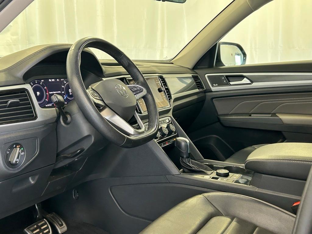 used 2022 Volkswagen Atlas car, priced at $35,995