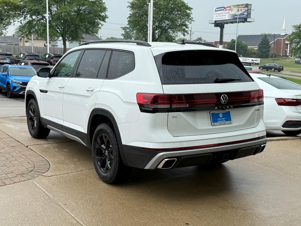 new 2025 Volkswagen Atlas car, priced at $47,395