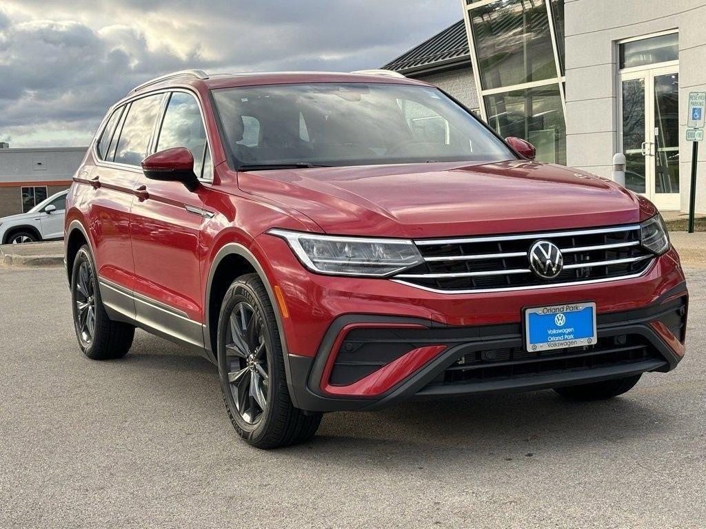 new 2024 Volkswagen Tiguan car, priced at $32,281