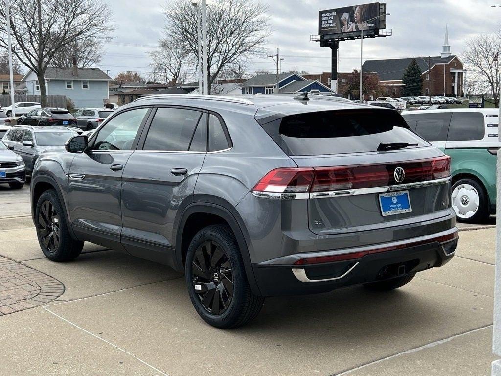 new 2025 Volkswagen Atlas Cross Sport car, priced at $44,276