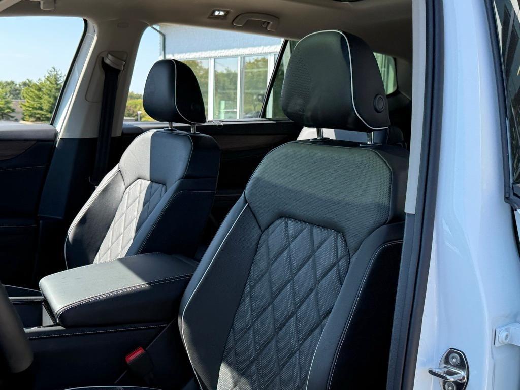 new 2026 Volkswagen Atlas car, priced at $55,216