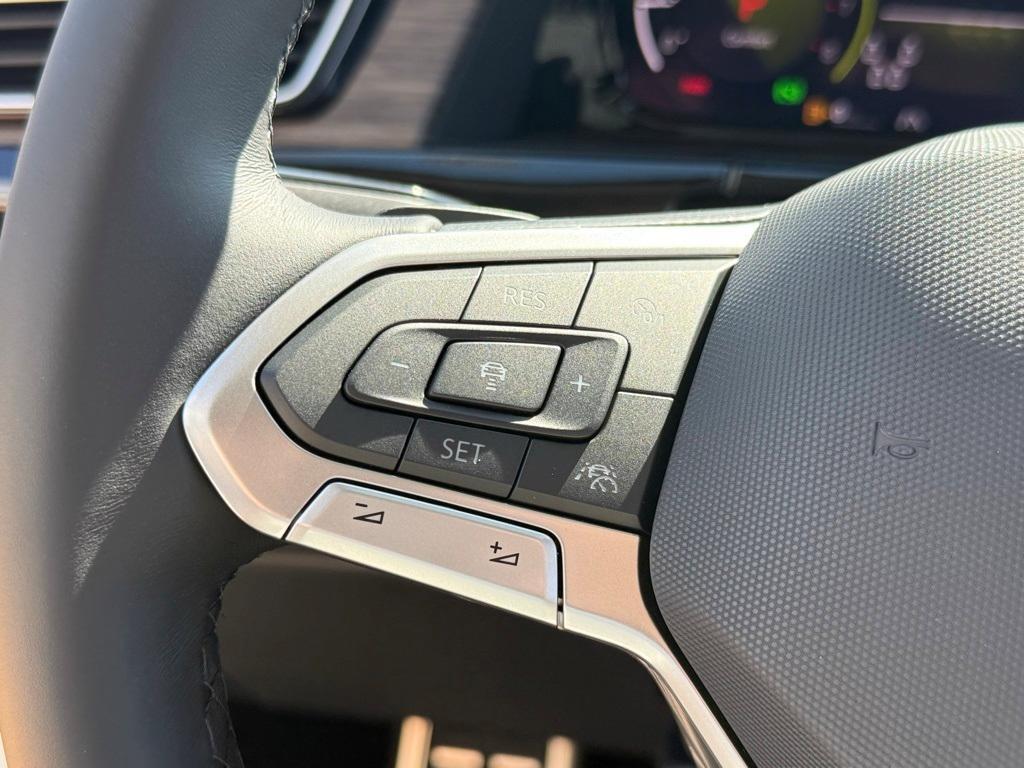 new 2026 Volkswagen Atlas car, priced at $55,216