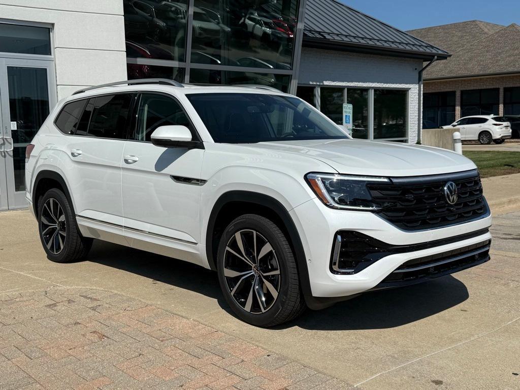 new 2026 Volkswagen Atlas car, priced at $55,216