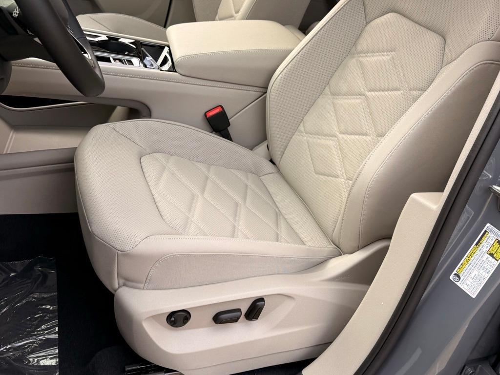 new 2026 Volkswagen Atlas car, priced at $47,129