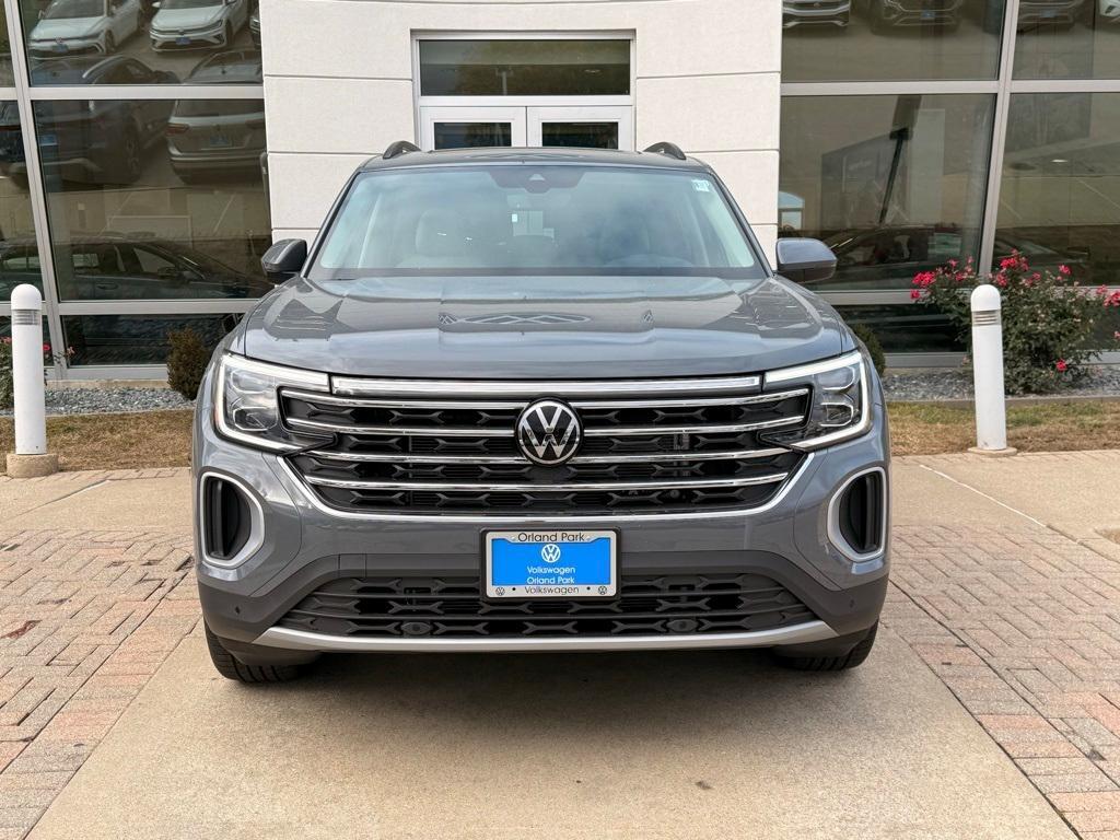 new 2026 Volkswagen Atlas car, priced at $47,129
