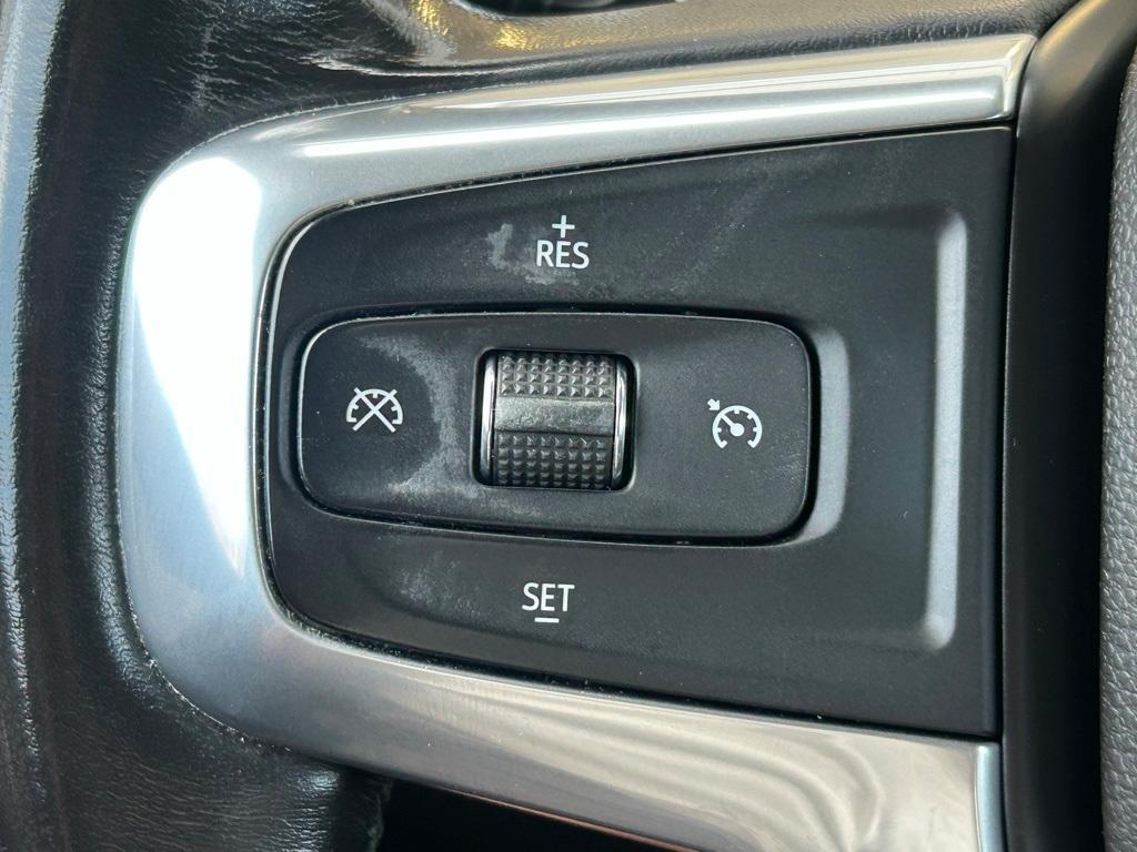 used 2020 Chevrolet Blazer car, priced at $21,400