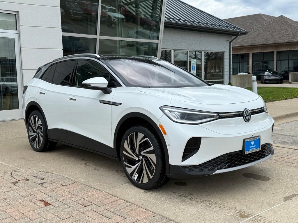 new 2025 Volkswagen ID.4 car, priced at $52,879