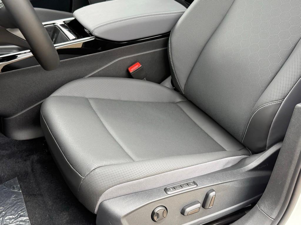 new 2025 Volkswagen ID.4 car, priced at $52,879