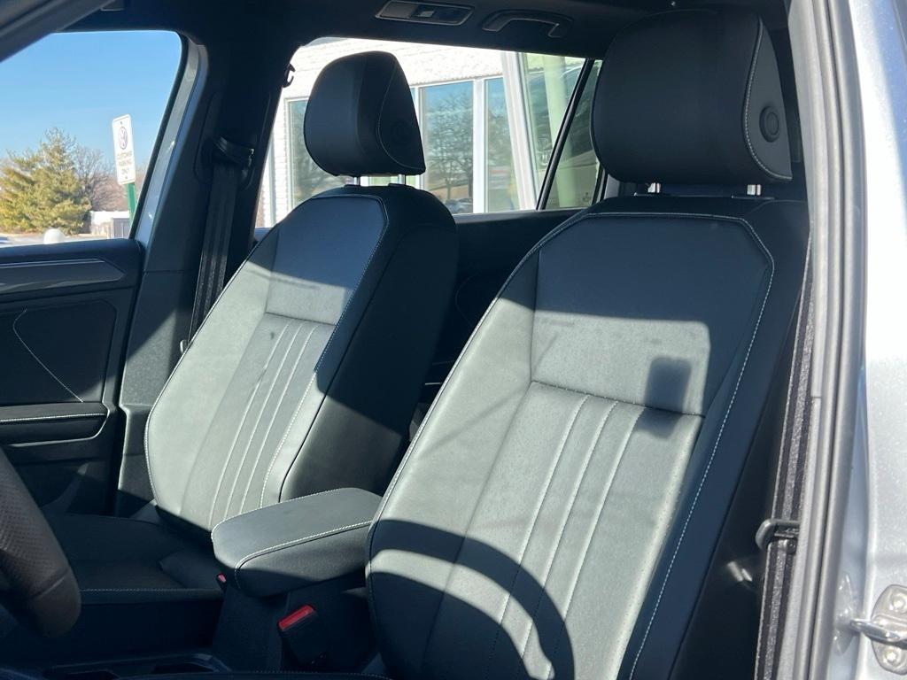 new 2024 Volkswagen Tiguan car, priced at $33,994