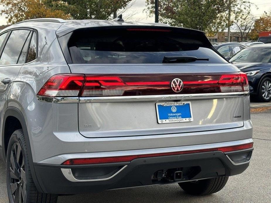 new 2024 Volkswagen Atlas Cross Sport car, priced at $40,372