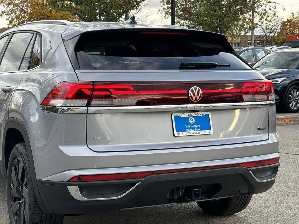 new 2024 Volkswagen Atlas Cross Sport car, priced at $38,972