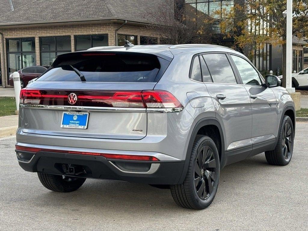 new 2024 Volkswagen Atlas Cross Sport car, priced at $38,972