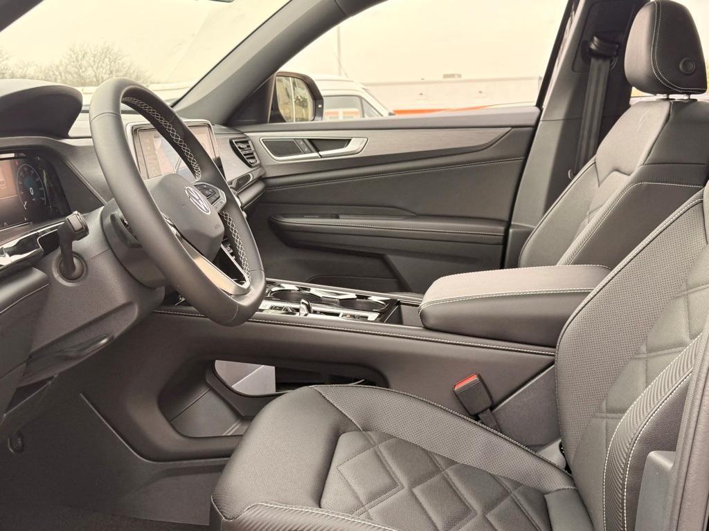 new 2026 Volkswagen Atlas Cross Sport car, priced at $45,203