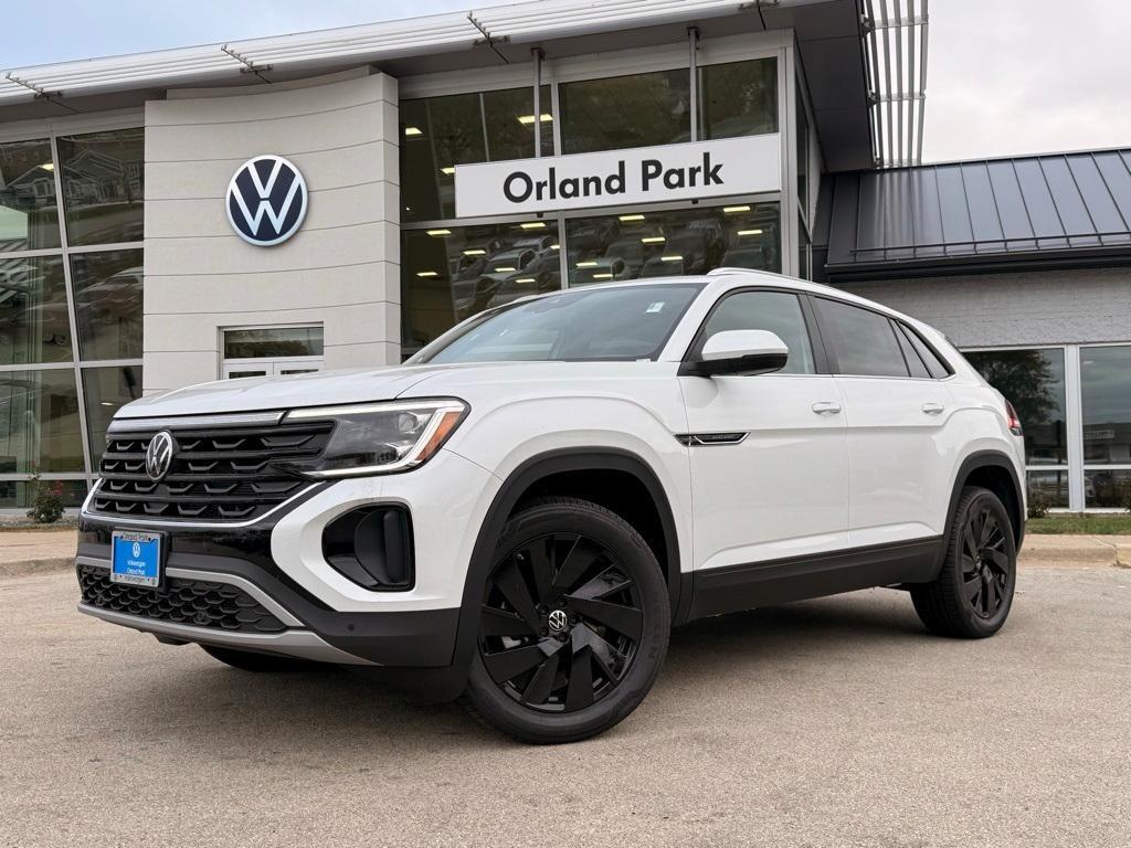 new 2026 Volkswagen Atlas Cross Sport car, priced at $47,052