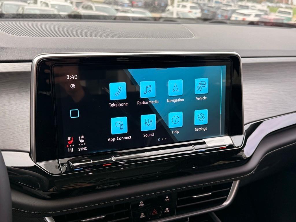 new 2026 Volkswagen Atlas Cross Sport car, priced at $47,052