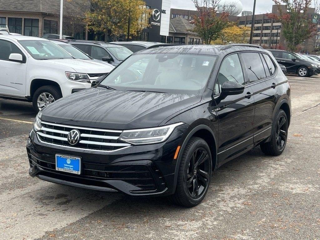 new 2024 Volkswagen Tiguan car, priced at $34,236