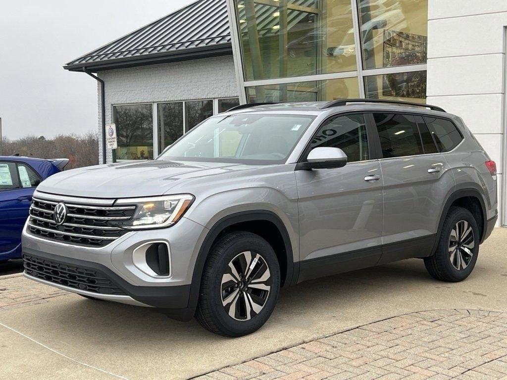 new 2025 Volkswagen Atlas car, priced at $39,331