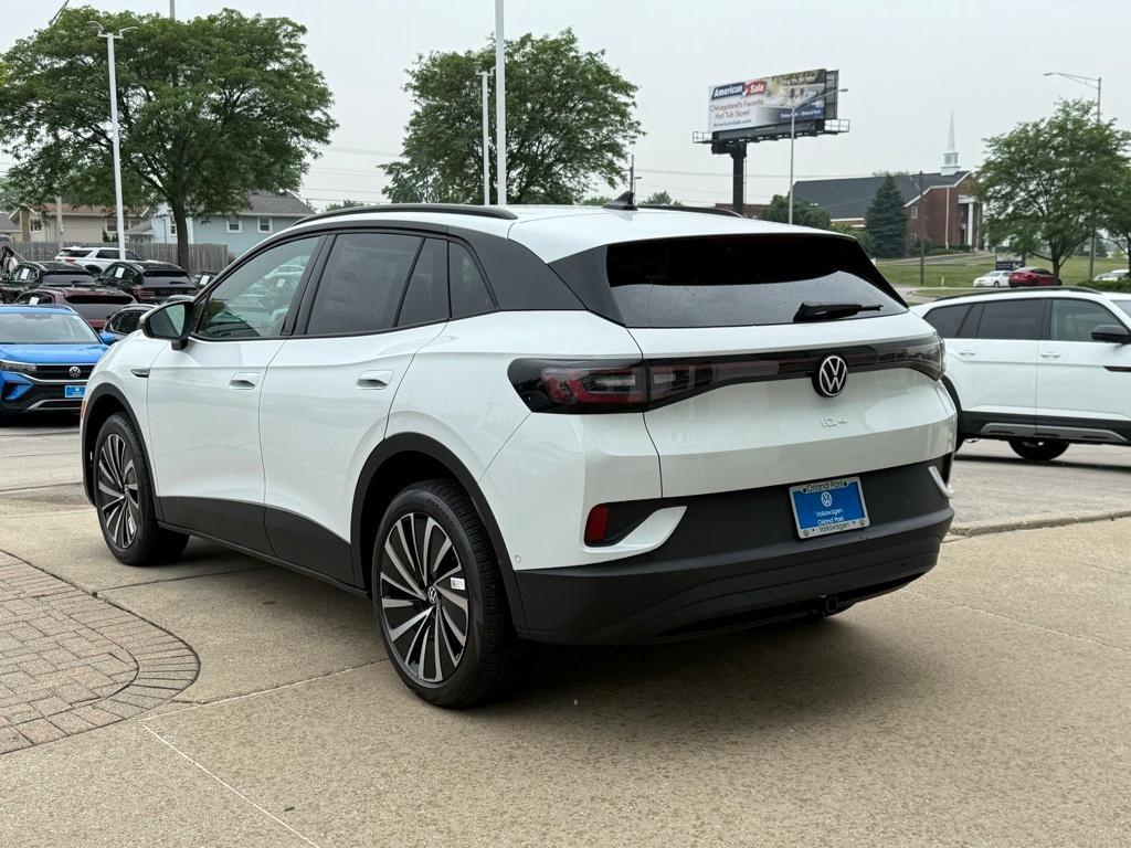 new 2025 Volkswagen ID.4 car, priced at $44,495