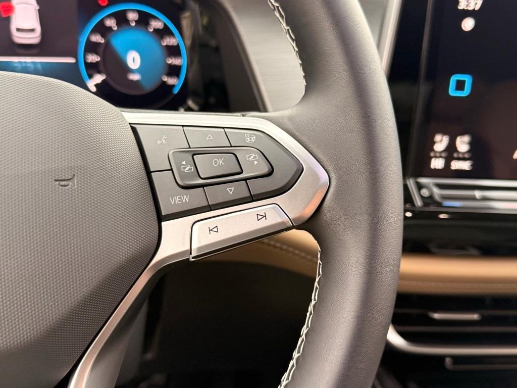 new 2026 Volkswagen Atlas Cross Sport car, priced at $45,703