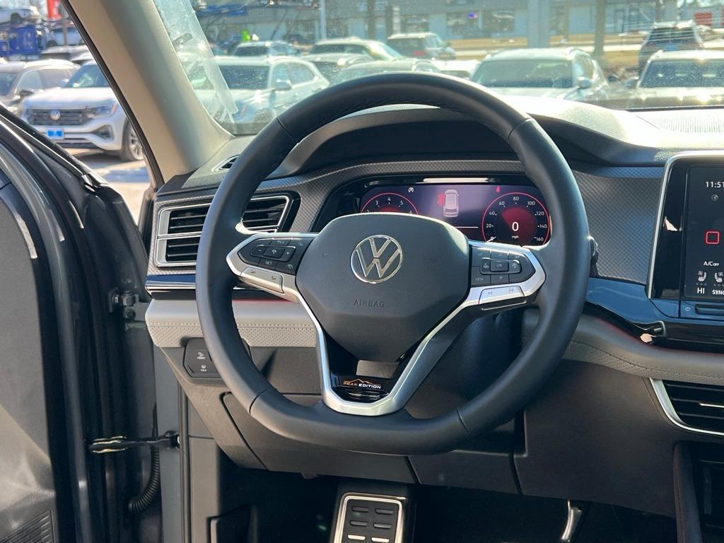 new 2025 Volkswagen Atlas car, priced at $46,234