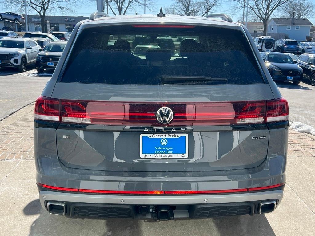 new 2025 Volkswagen Atlas car, priced at $46,234