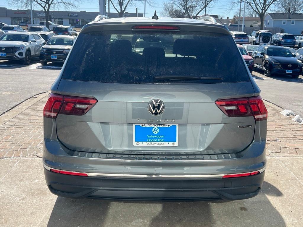 new 2024 Volkswagen Tiguan car, priced at $31,468