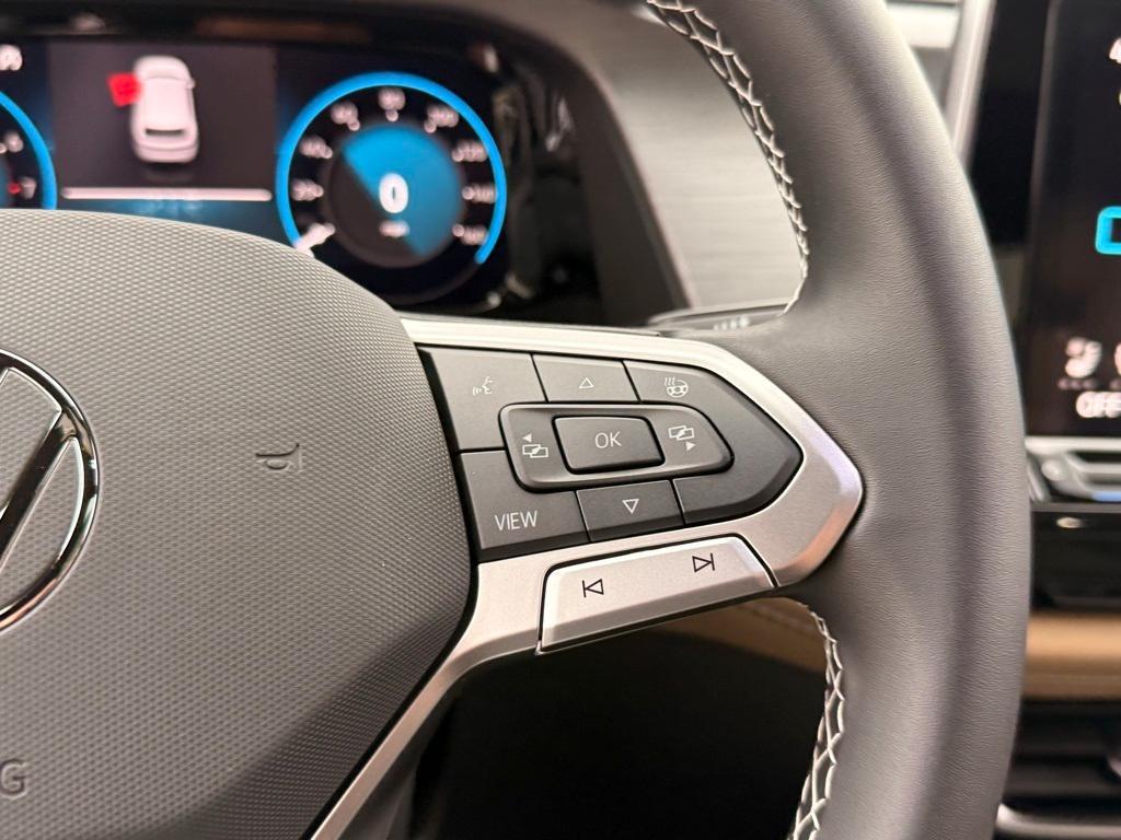 new 2026 Volkswagen Atlas Cross Sport car, priced at $47,052