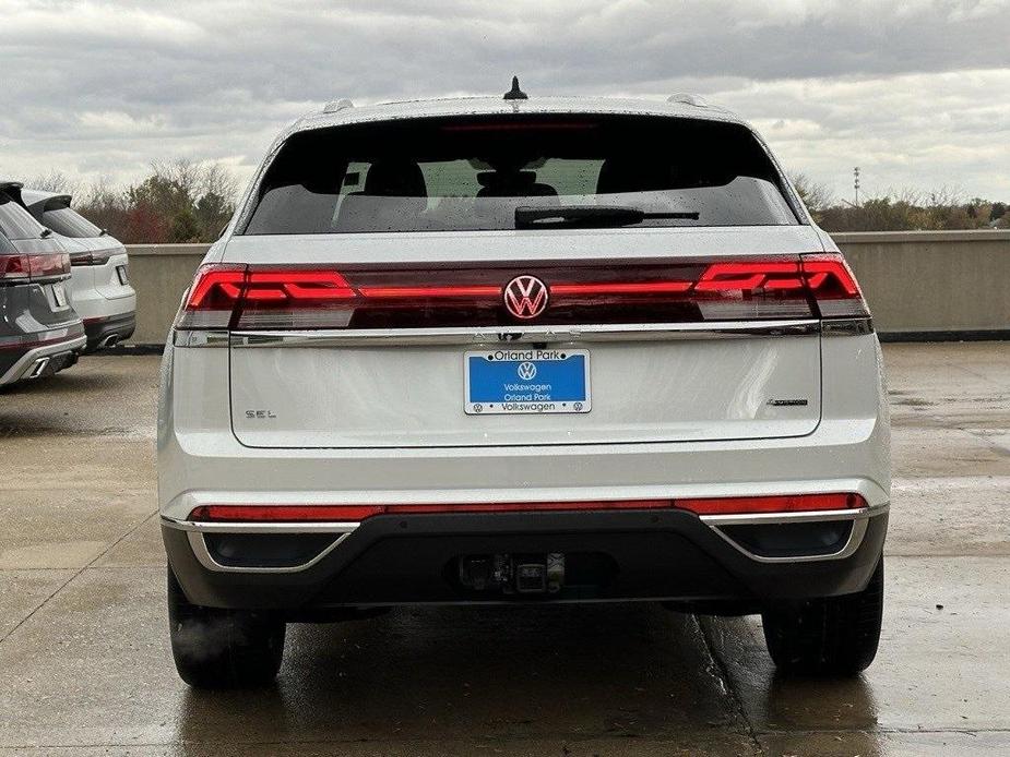 new 2025 Volkswagen Atlas Cross Sport car, priced at $46,535